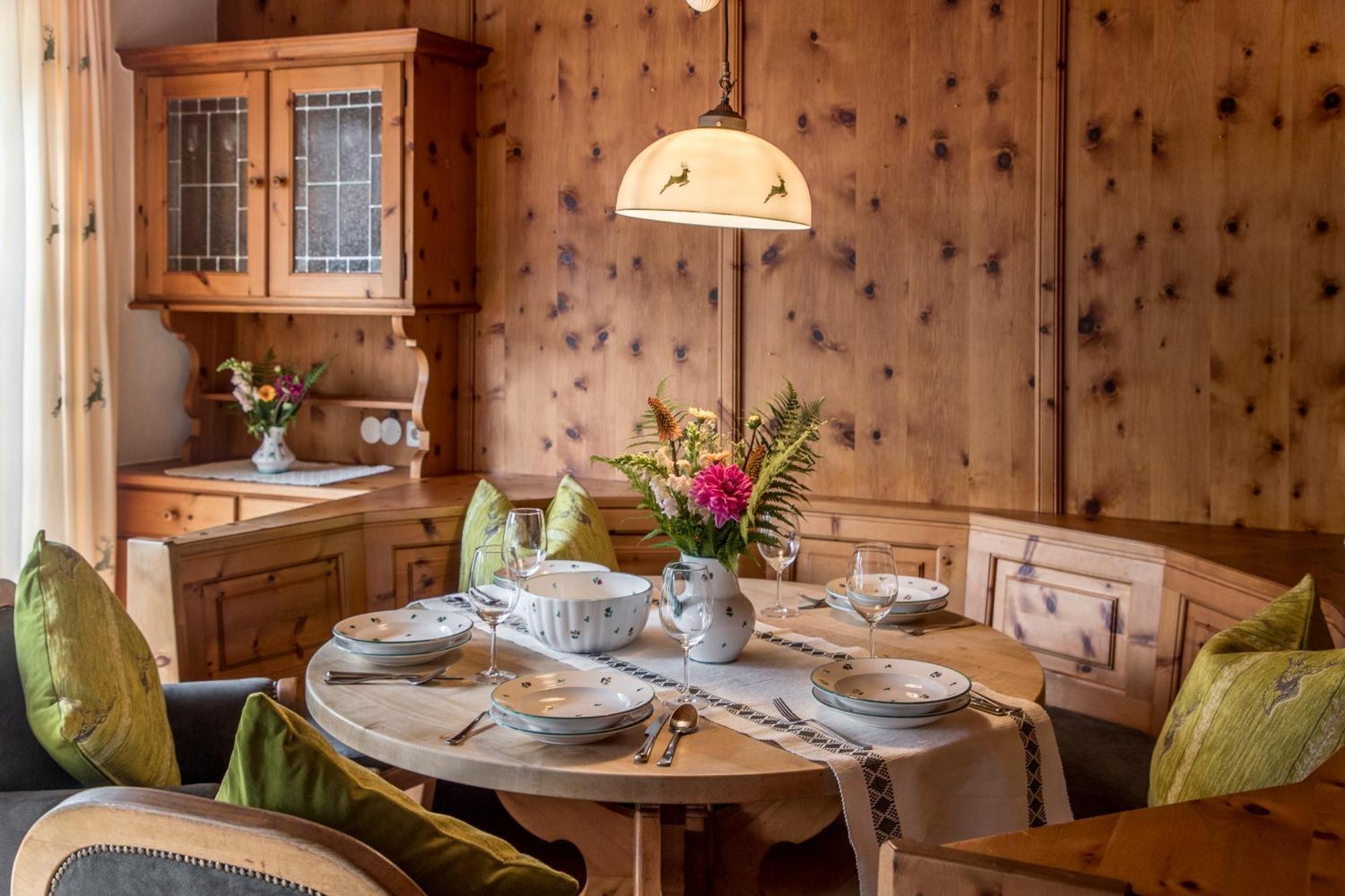 Zum Martin Sepp Appartements Im Martinshof Sankt Johann in Tirol Exterior photo