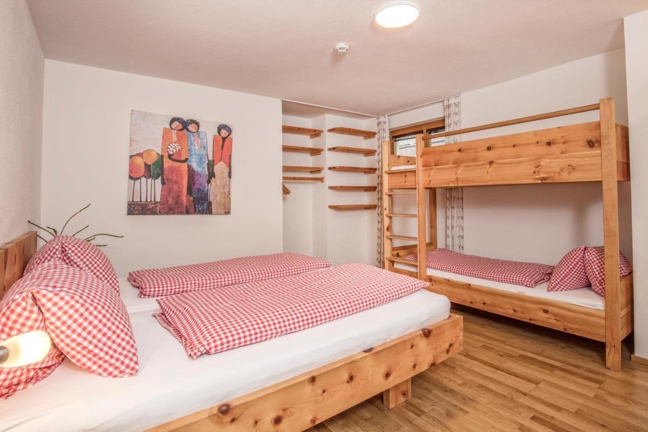 Zum Martin Sepp Appartements Im Martinshof Sankt Johann in Tirol Exterior photo